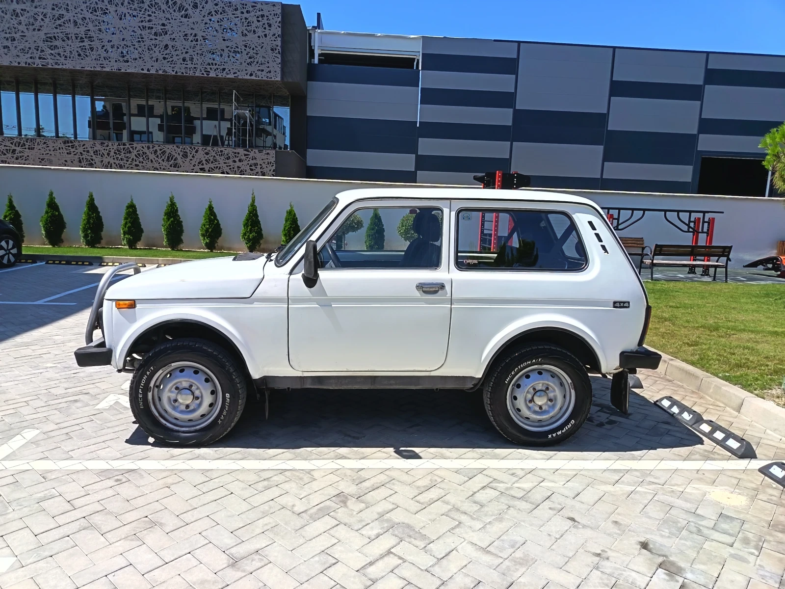 Lada Niva, снимка 4 - Автомобили и джипове - 55485440