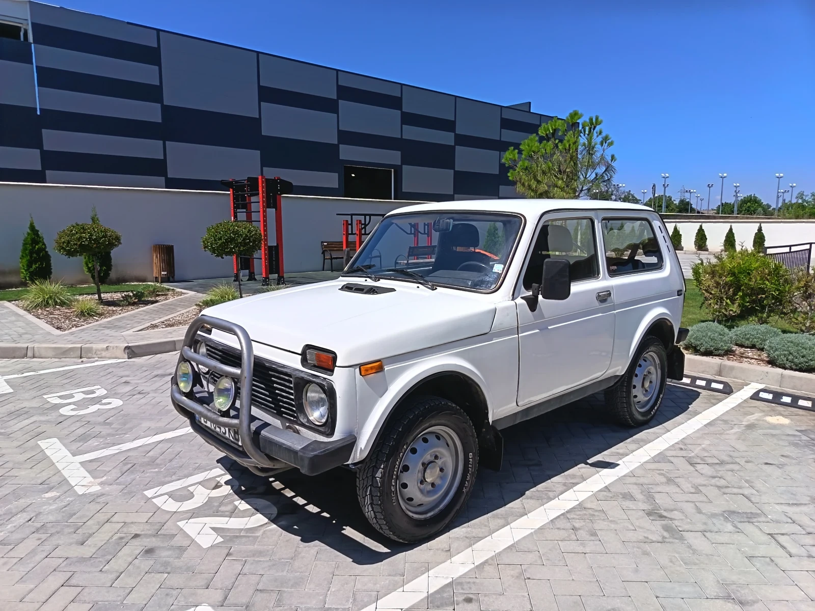 Lada Niva, снимка 2 - Автомобили и джипове - 55485440