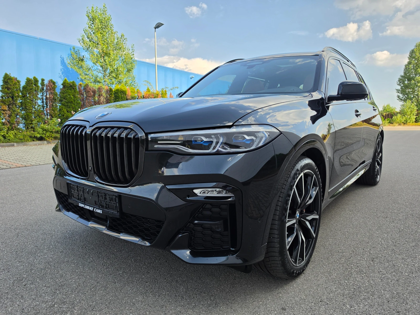 BMW X7 40i xDrive /TV/360/H&K/ SKY LOUNGE/ SOFT CLOSE | Mobile.bg � ����������� 9