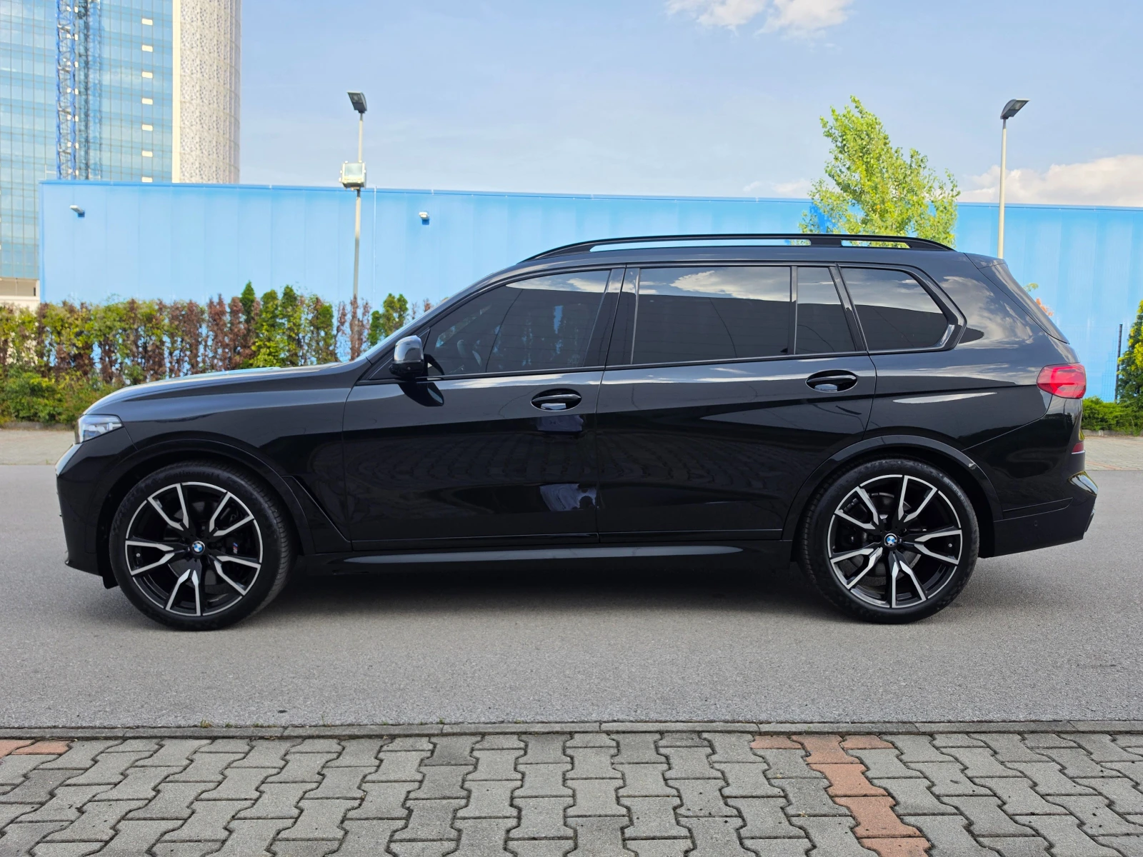 BMW X7 40i xDrive /TV/360/H&K/ SKY LOUNGE/ SOFT CLOSE | Mobile.bg � ����������� 8