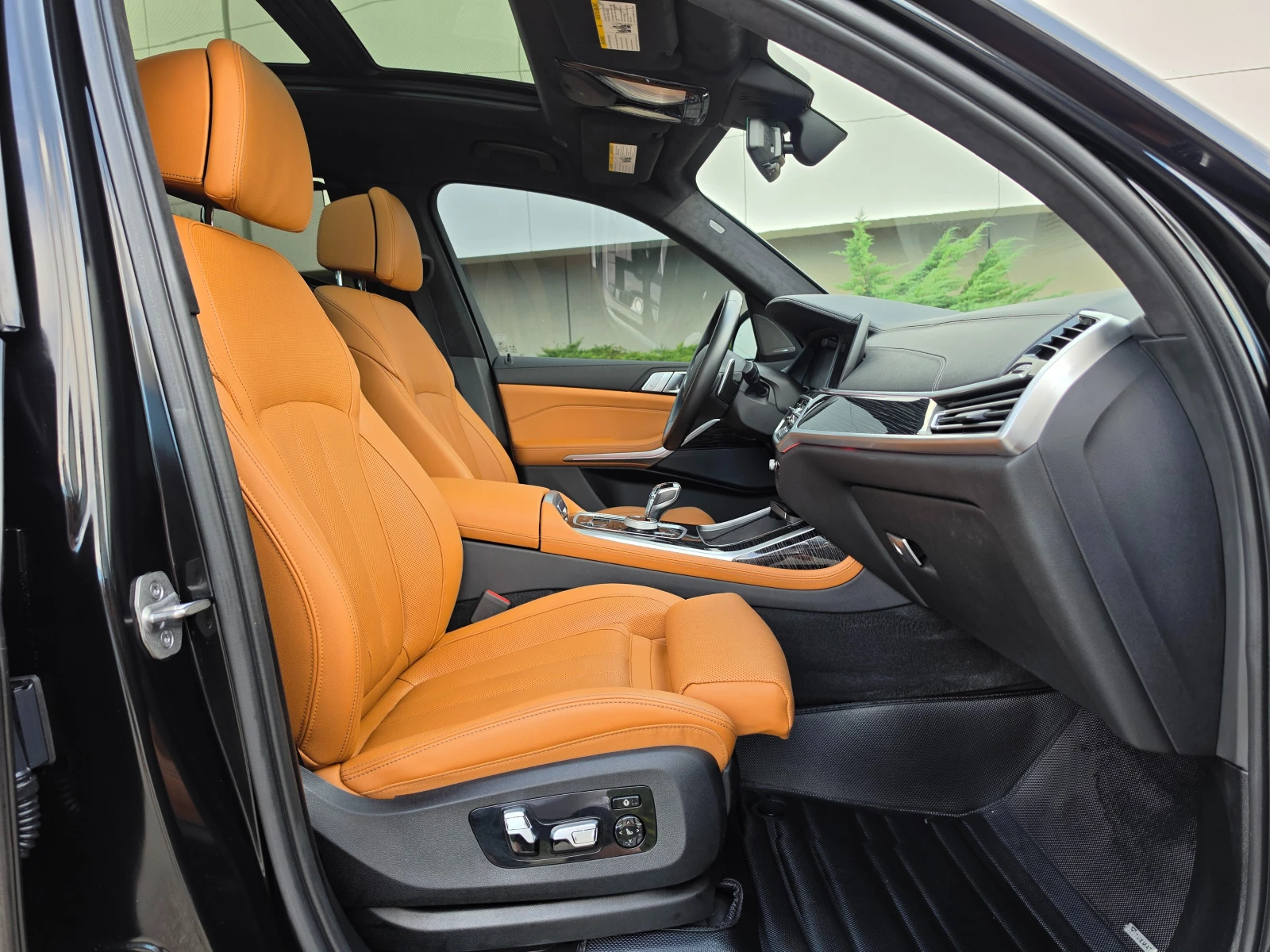 BMW X7 40i xDrive /TV/360/H&K/ SKY LOUNGE/ SOFT CLOSE | Mobile.bg � ����������� 17
