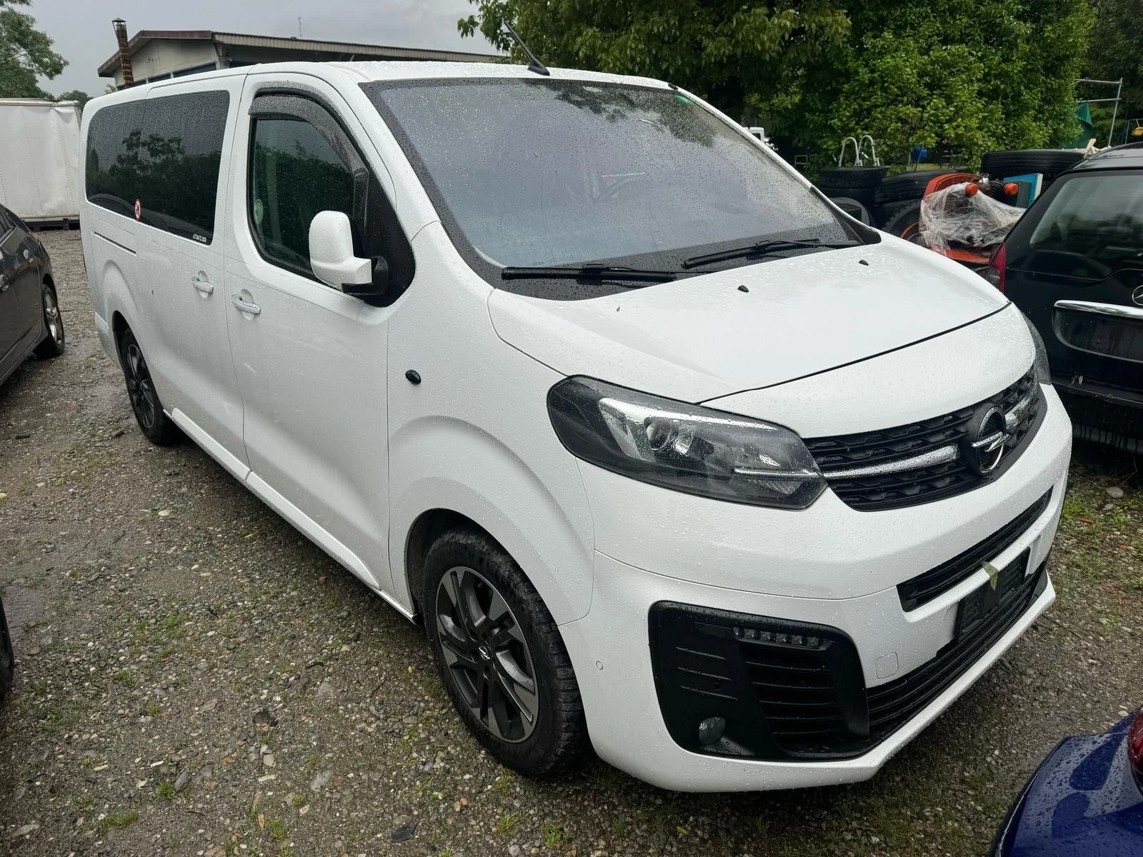 Opel Vivaro Full* 6+ 1* LED* КОЖА* ПОДГРЕВ* МАСАЖ* КАМЕРА - изображение 7