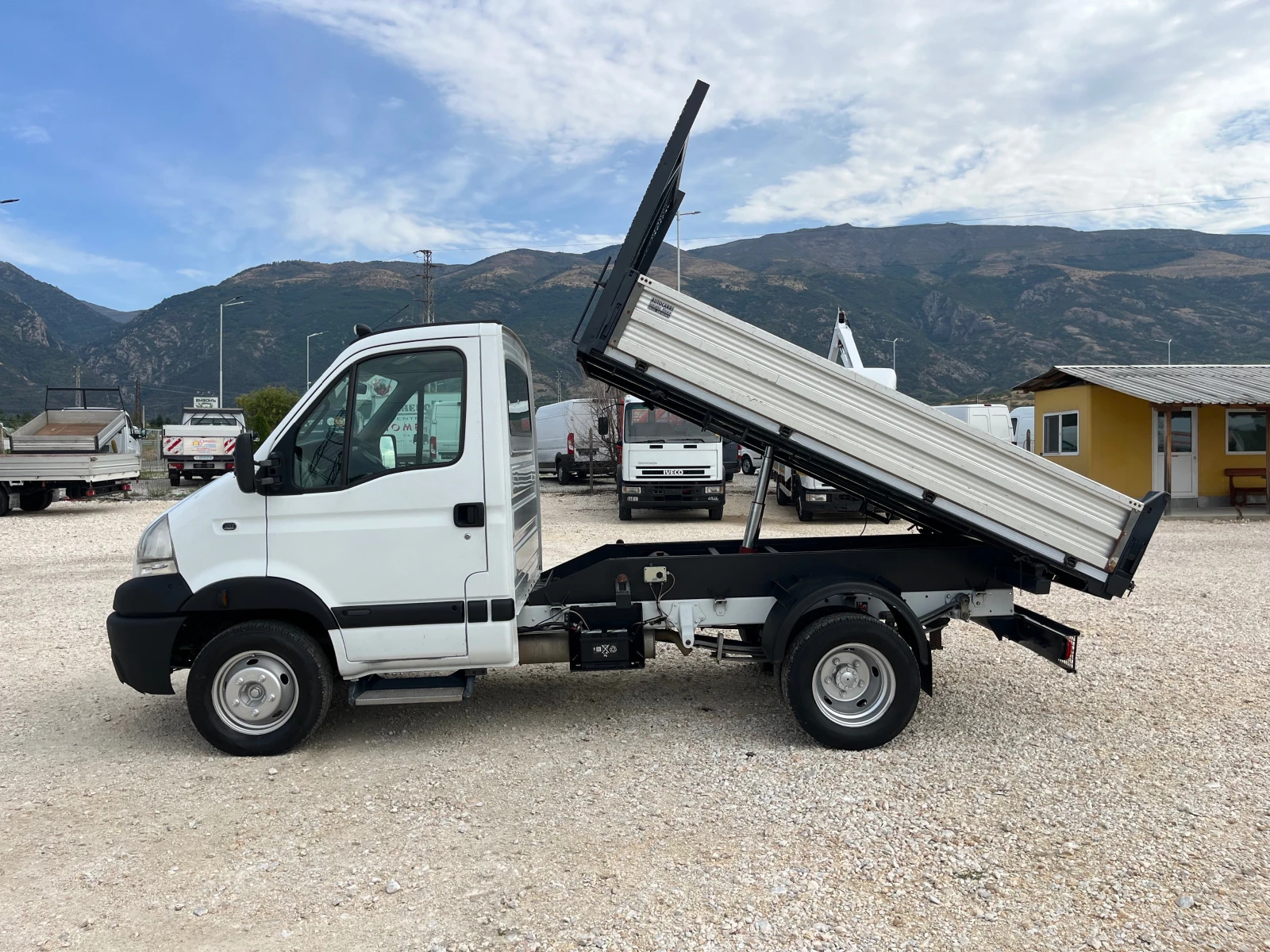Renault Master MASCOTT КЛИМАТИК До3.5т. ТРИСТРАНЕН САМОСВАЛ - изображение 8