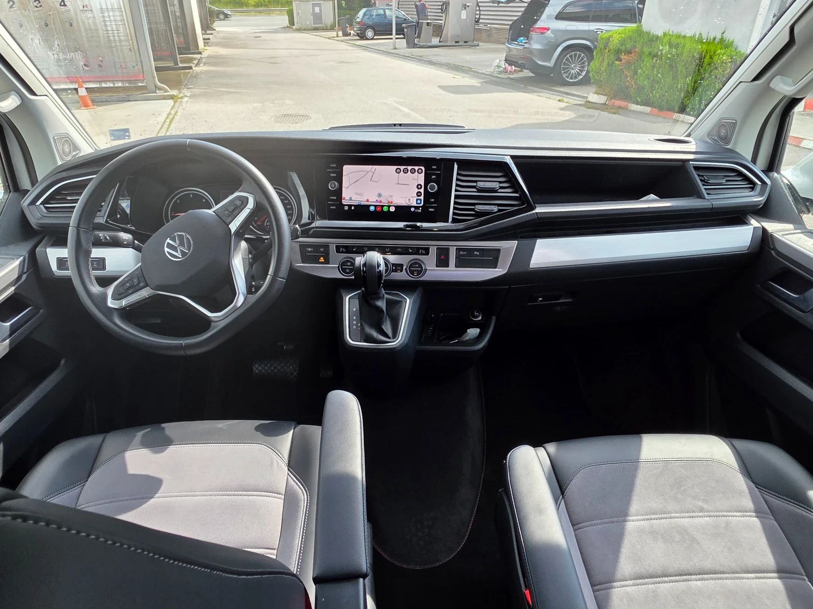 VW California 2.0ТДИ - 204 коня, снимка 7 - Бусове и автобуси - 54953416