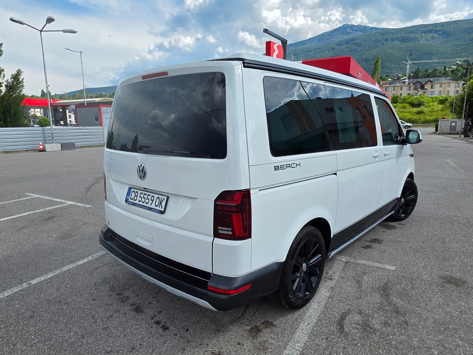 VW California 2.0ТДИ - 204 коня, снимка 4 - Бусове и автобуси - 54953416
