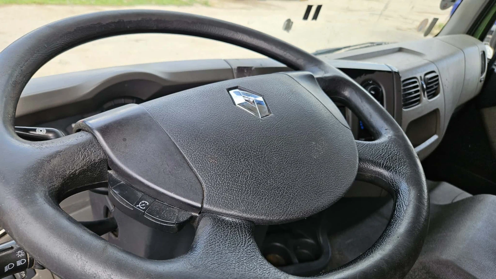 Renault Premium 460 ps .870111km - изображение 2