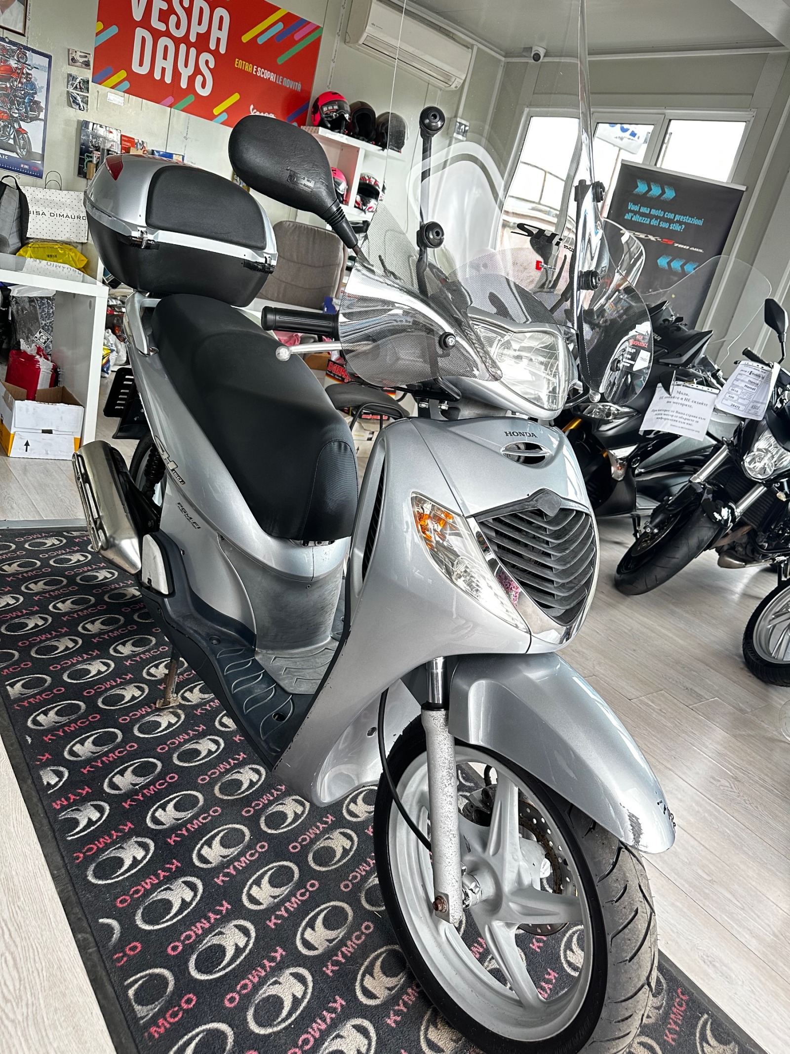 Honda Sh 150i 2006г. - изображение 7