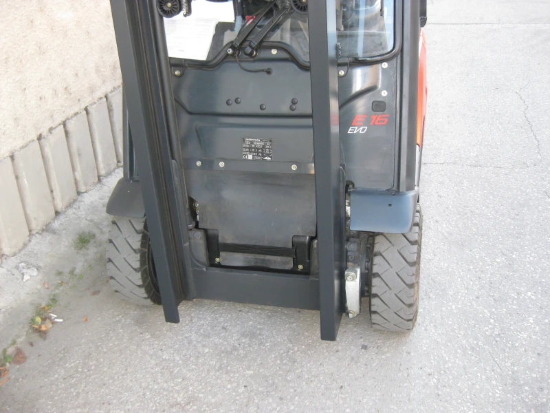 Електрокар Linde Е16-02 /386-02/, снимка 7 - Индустриална техника - 52424955