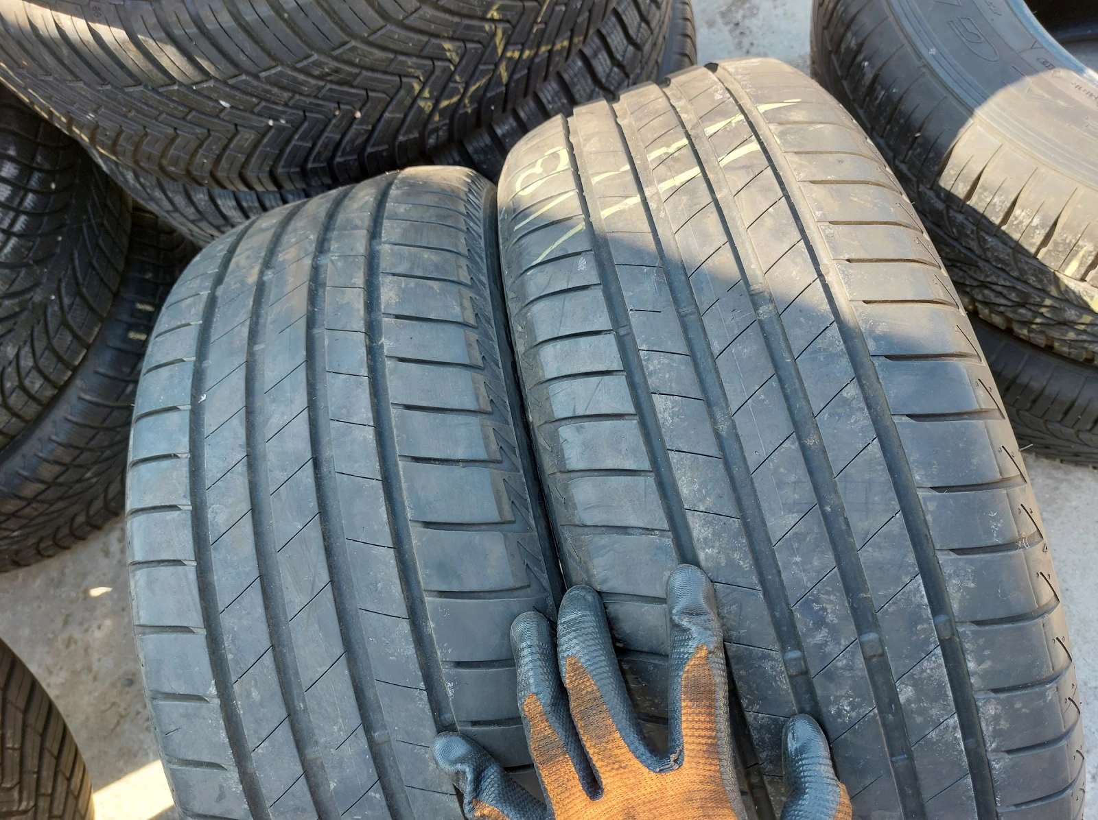 ���� 225/55R17 | Mobile.bg � ����������� 1