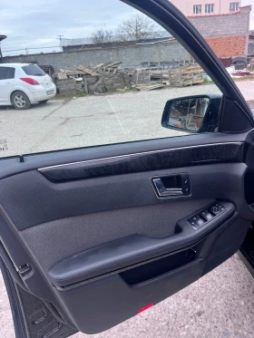 Mercedes-Benz E 200, снимка 5
