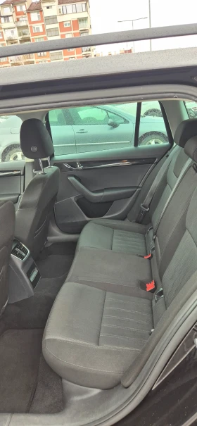 Skoda Octavia 1.4TSI, 150 к.с., снимка 8