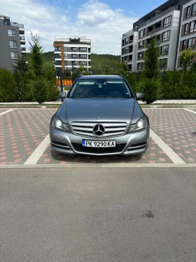 Mercedes-Benz C 220, снимка 14