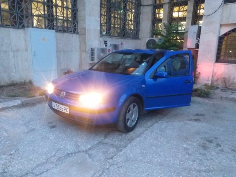 VW Golf 1.9, снимка 1 - Автомобили и джипове - 46105003