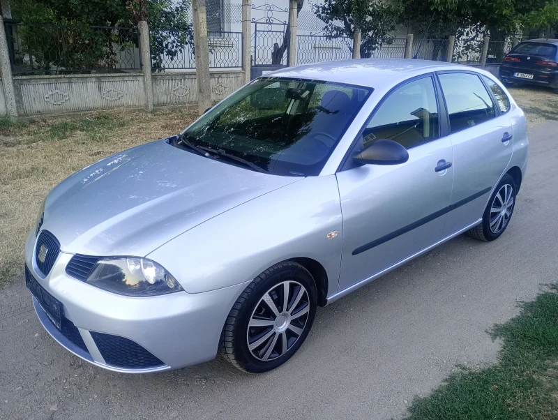 Seat Ibiza 1.2 i Feislift , снимка 1 - Автомобили и джипове - 46888441