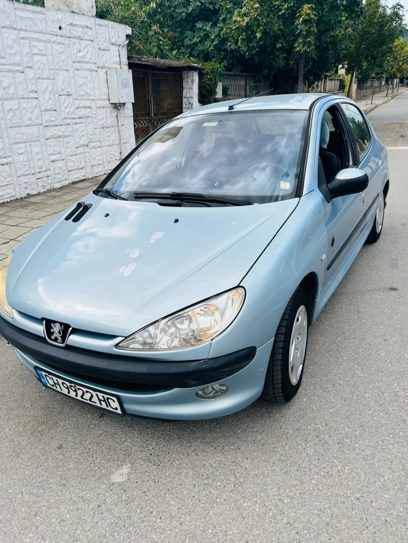 Peugeot 206, снимка 1 - Автомобили и джипове - 46939476