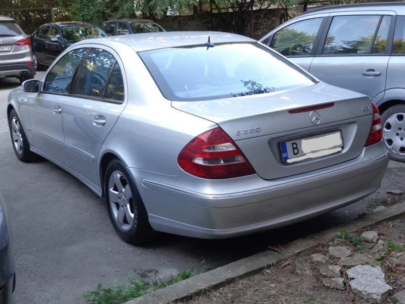 Mercedes-Benz E 280 3, 0 V6, снимка 3 - Автомобили и джипове - 47283501