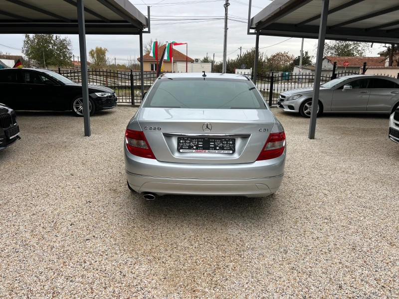 Mercedes-Benz C 220 Германия перфект, снимка 6 - Автомобили и джипове - 47941716