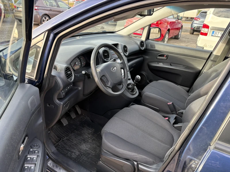 Kia Carens 2.0d 140hp 6+ 1, снимка 8 - Автомобили и джипове - 48048351