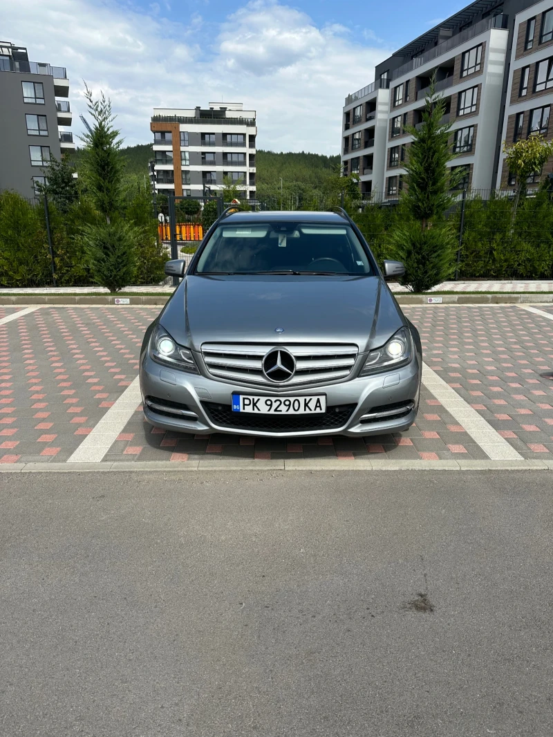 Mercedes-Benz C 220, снимка 14 - Автомобили и джипове - 48462050