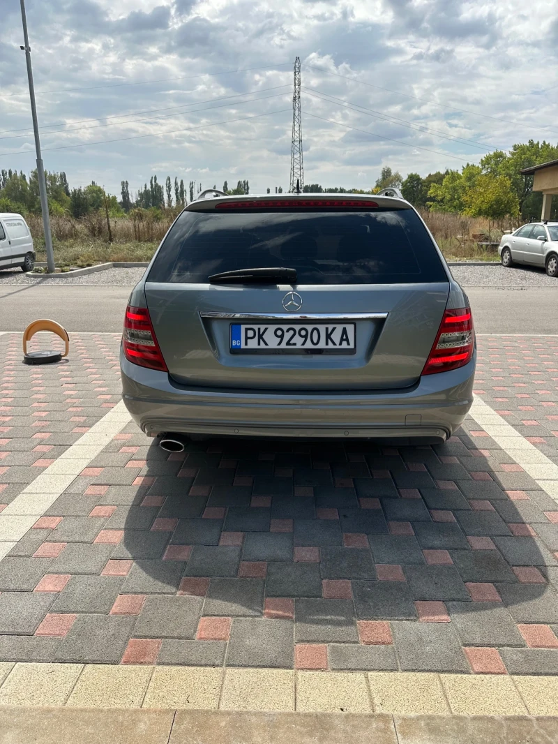 Mercedes-Benz C 220, снимка 13 - Автомобили и джипове - 48462050