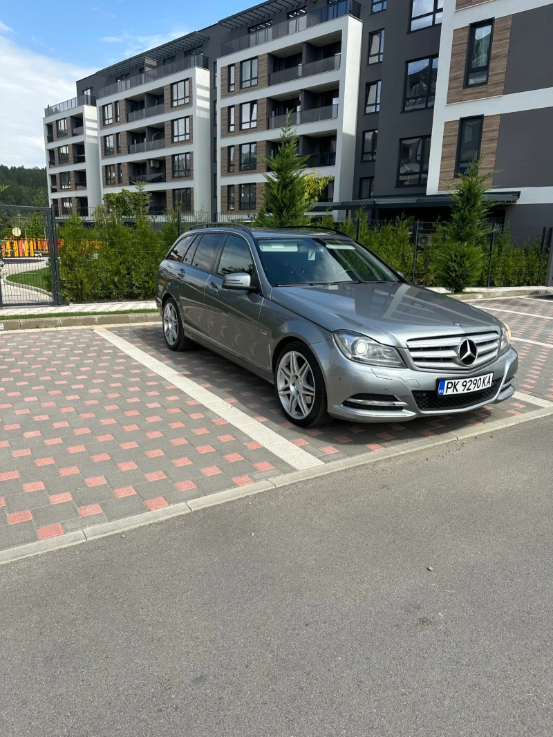 Mercedes-Benz C 220, снимка 11 - Автомобили и джипове - 48462050