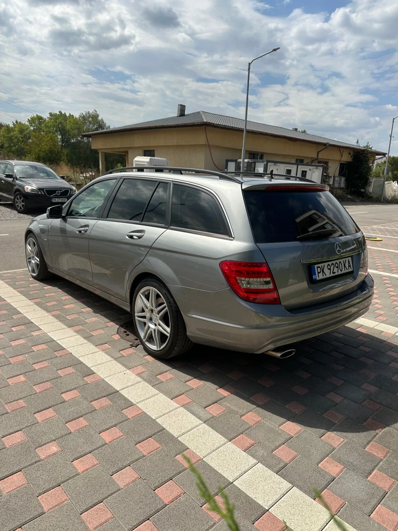 Mercedes-Benz C 220, снимка 3 - Автомобили и джипове - 48462050