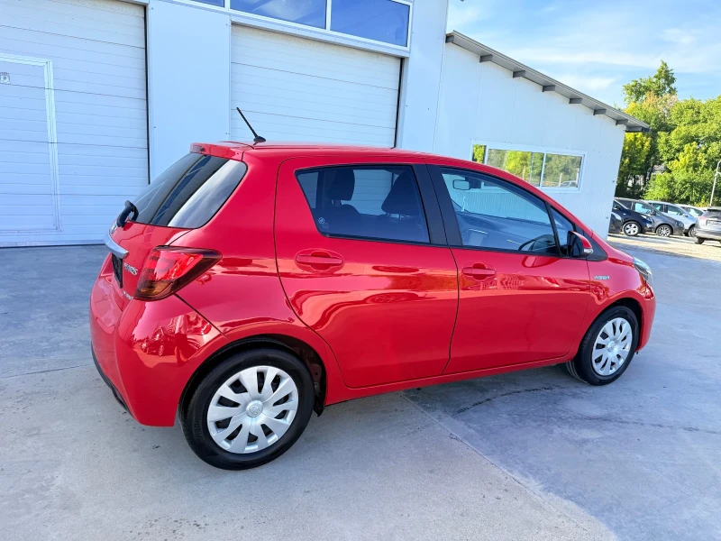 Toyota Yaris 1.5* HYBRID* AВТОМАТ* FACE* КАМЕРА* НАВИ* ЕВРО6* , снимка 13 - Автомобили и джипове - 51825387