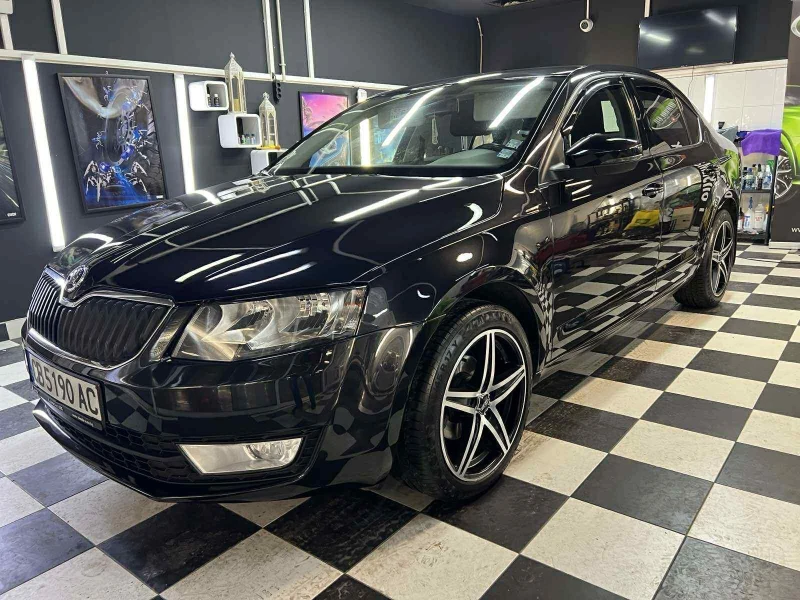 Skoda Octavia, снимка 4 - Автомобили и джипове - 52694680