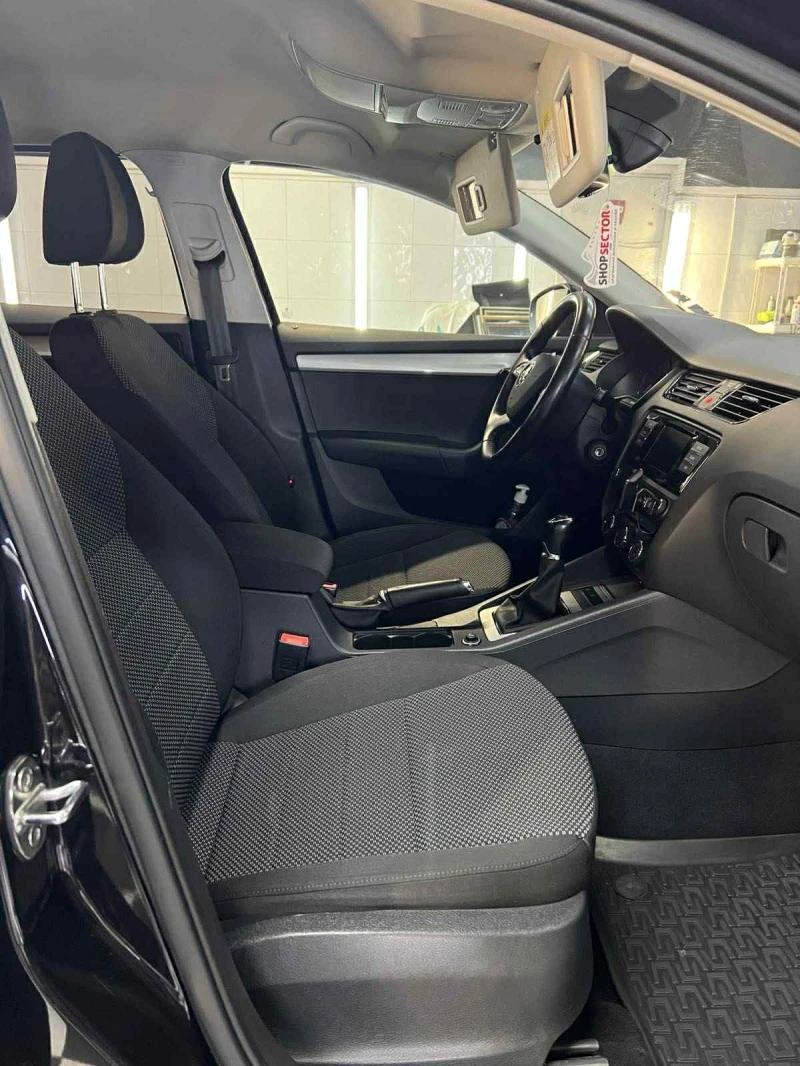 Skoda Octavia, снимка 11 - Автомобили и джипове - 52694680