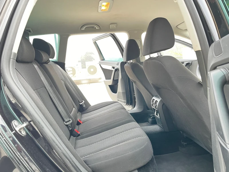 VW Passat 2.0TDI/140КС, снимка 13 - Автомобили и джипове - 52840530