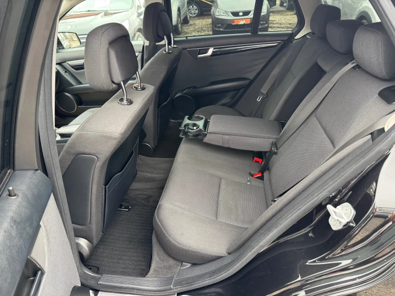 Mercedes-Benz C 200 2.2CDI-AVANTGARDE, снимка 15 - Автомобили и джипове - 52849585