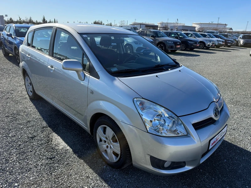 Toyota Corolla verso (KATO НОВА), снимка 3 - Автомобили и джипове - 53043453