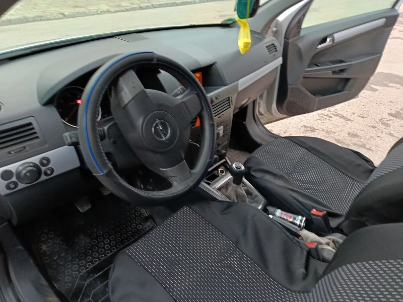 Opel Astra, снимка 6 - Автомобили и джипове - 53089406