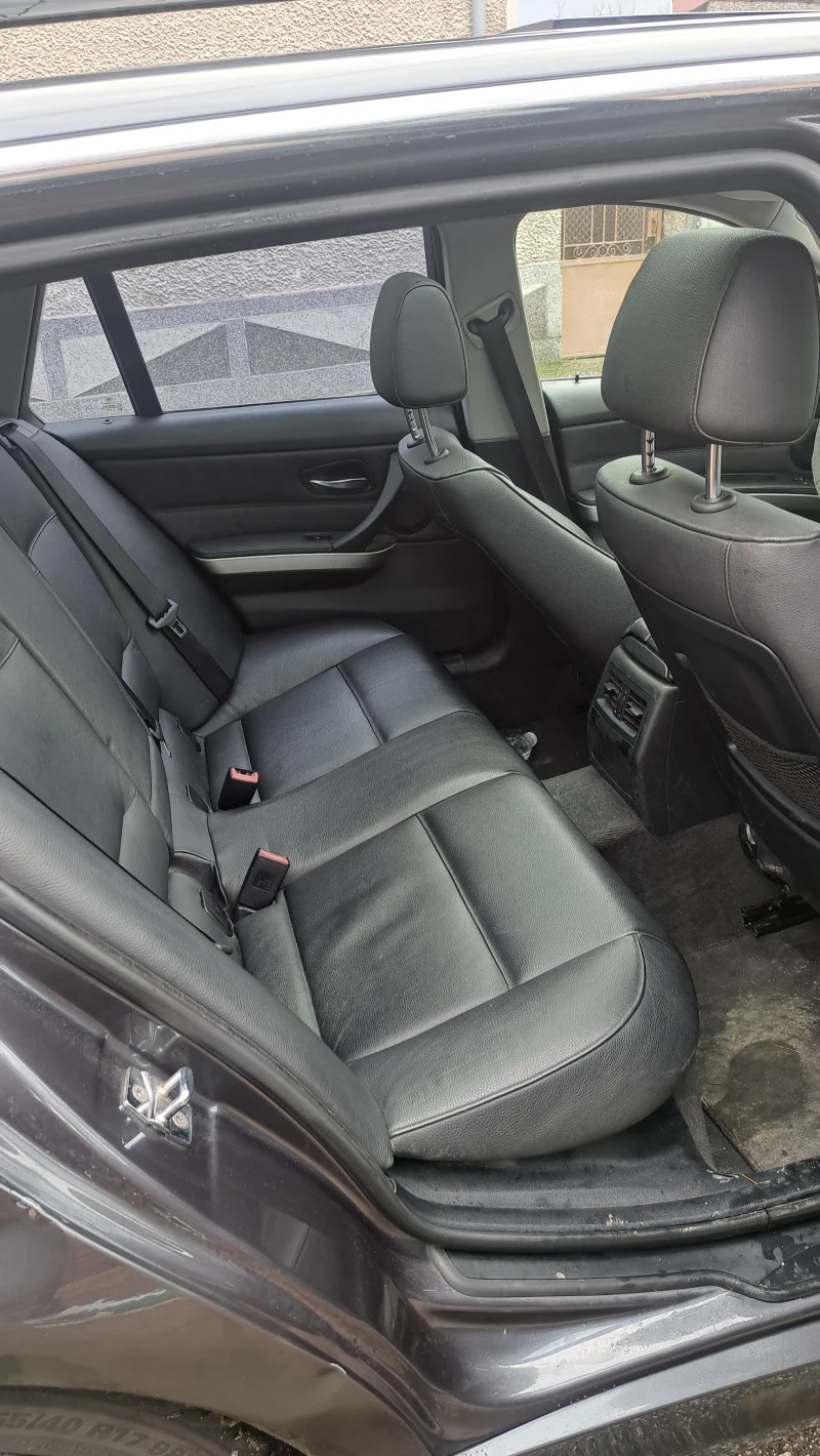 BMW 330, снимка 7 - Автомобили и джипове - 53397224