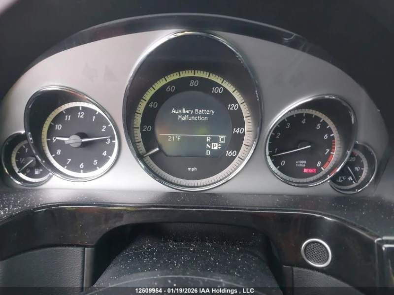 Mercedes-Benz E 500 AMG* 4MATIC* Обдухване* Става на газ , снимка 11 - Автомобили и джипове - 53416035