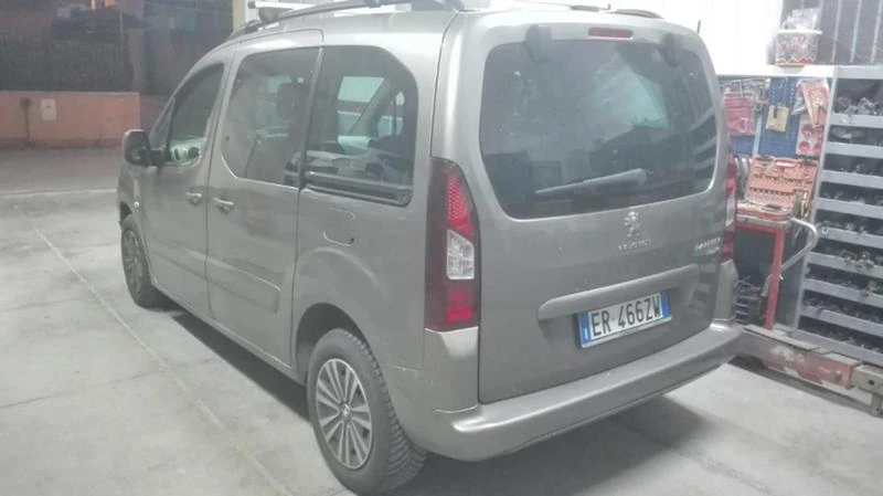 Peugeot Partner 1.6hdi 3броя, снимка 1 - Автомобили и джипове - 40454954