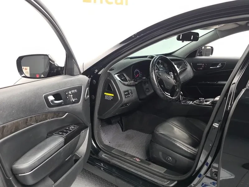 Kia K9 3.3 GDI EXECUTIVE, снимка 10 - Автомобили и джипове - 54939295