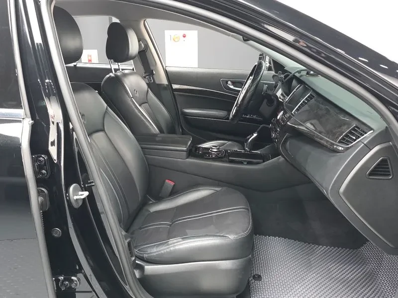 Kia K9 3.3 GDI EXECUTIVE, снимка 11 - Автомобили и джипове - 54939295