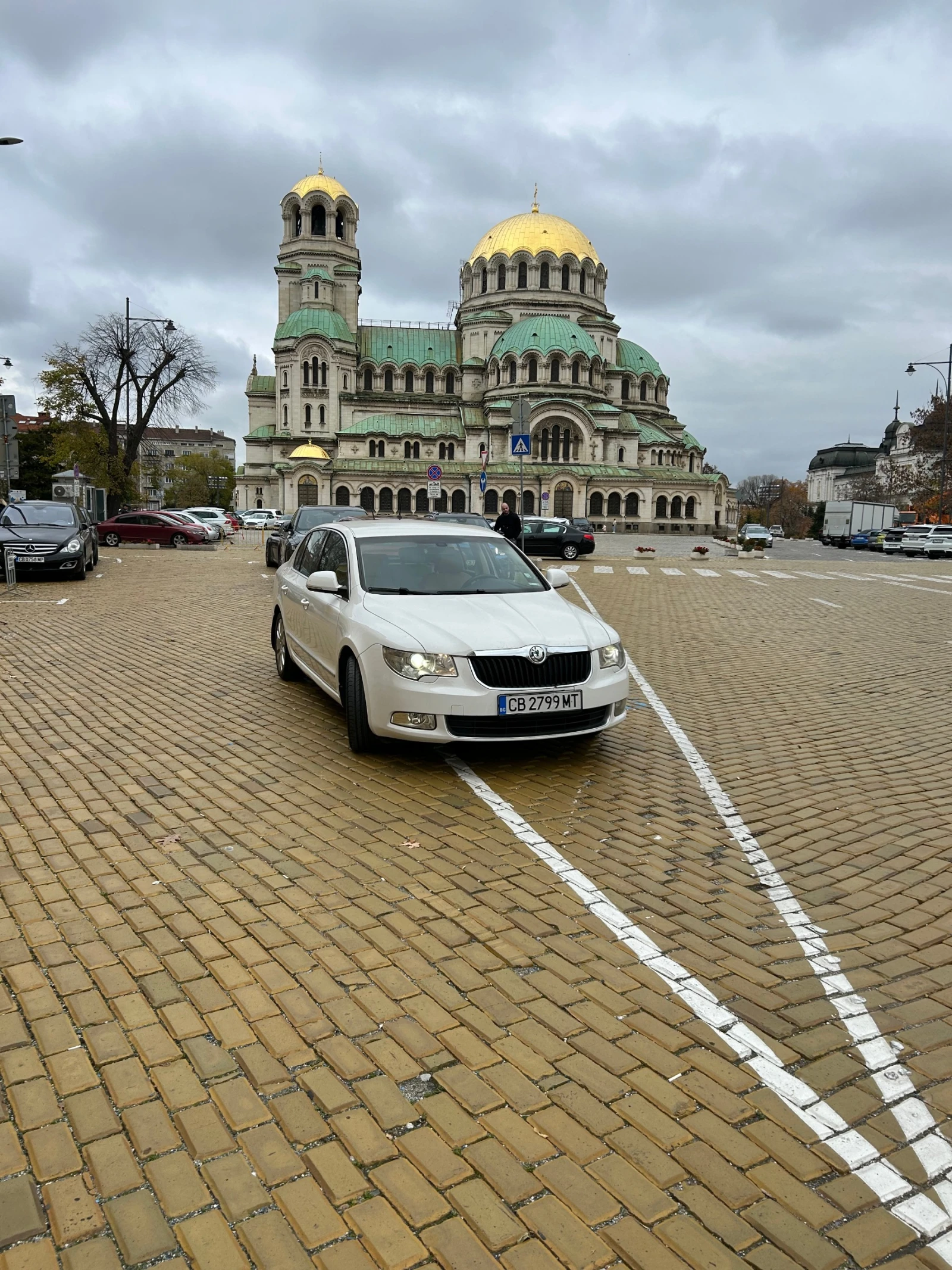 Skoda Superb, снимка 1