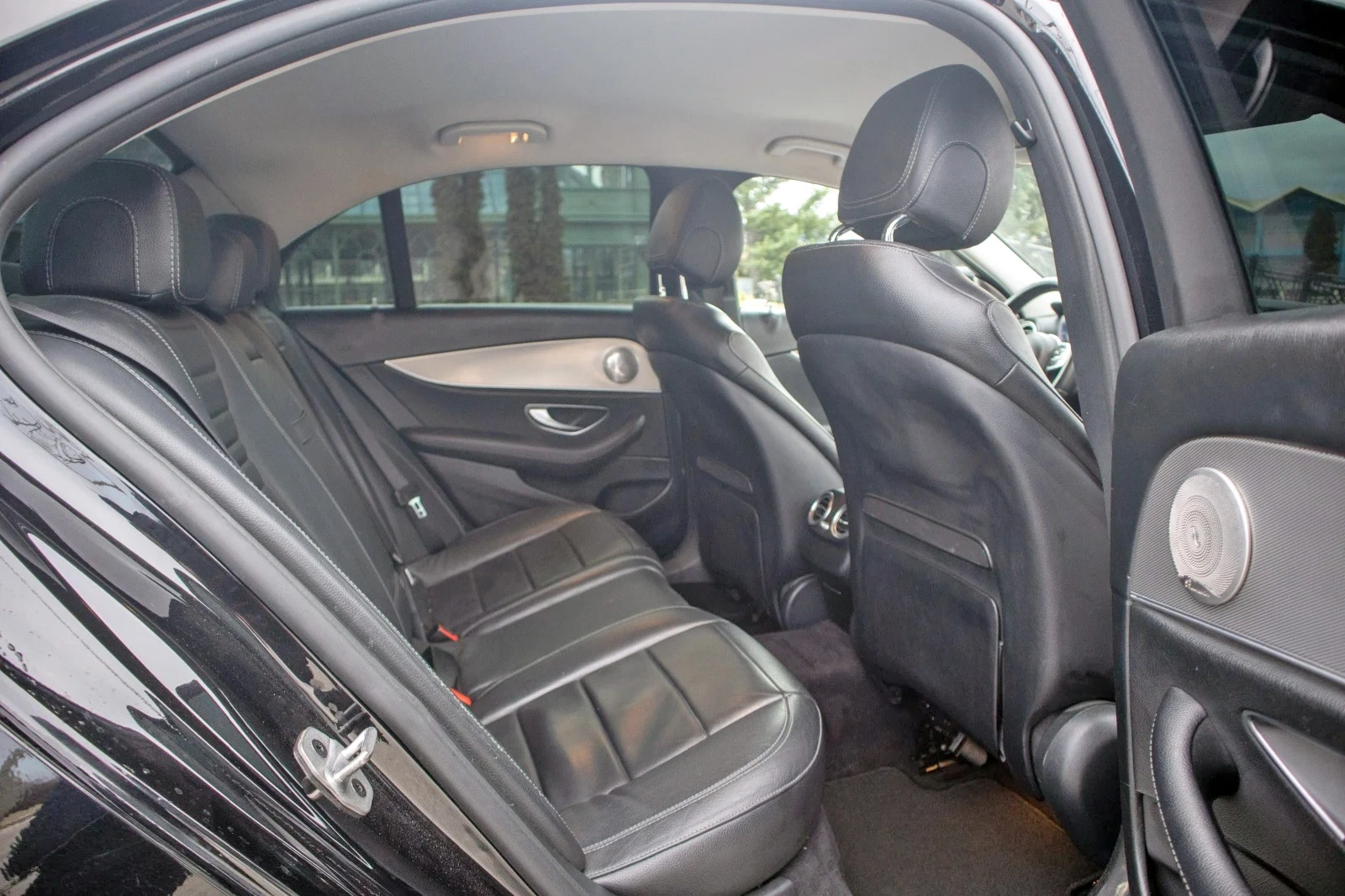 Mercedes-Benz E 220 AMG, Widescreen, 360  , head-up, ! | Mobile.bg   11