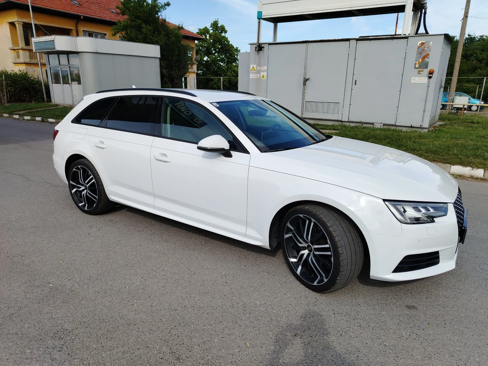 Audi A4 1.4 TFSI LED MATRIX - изображение 3