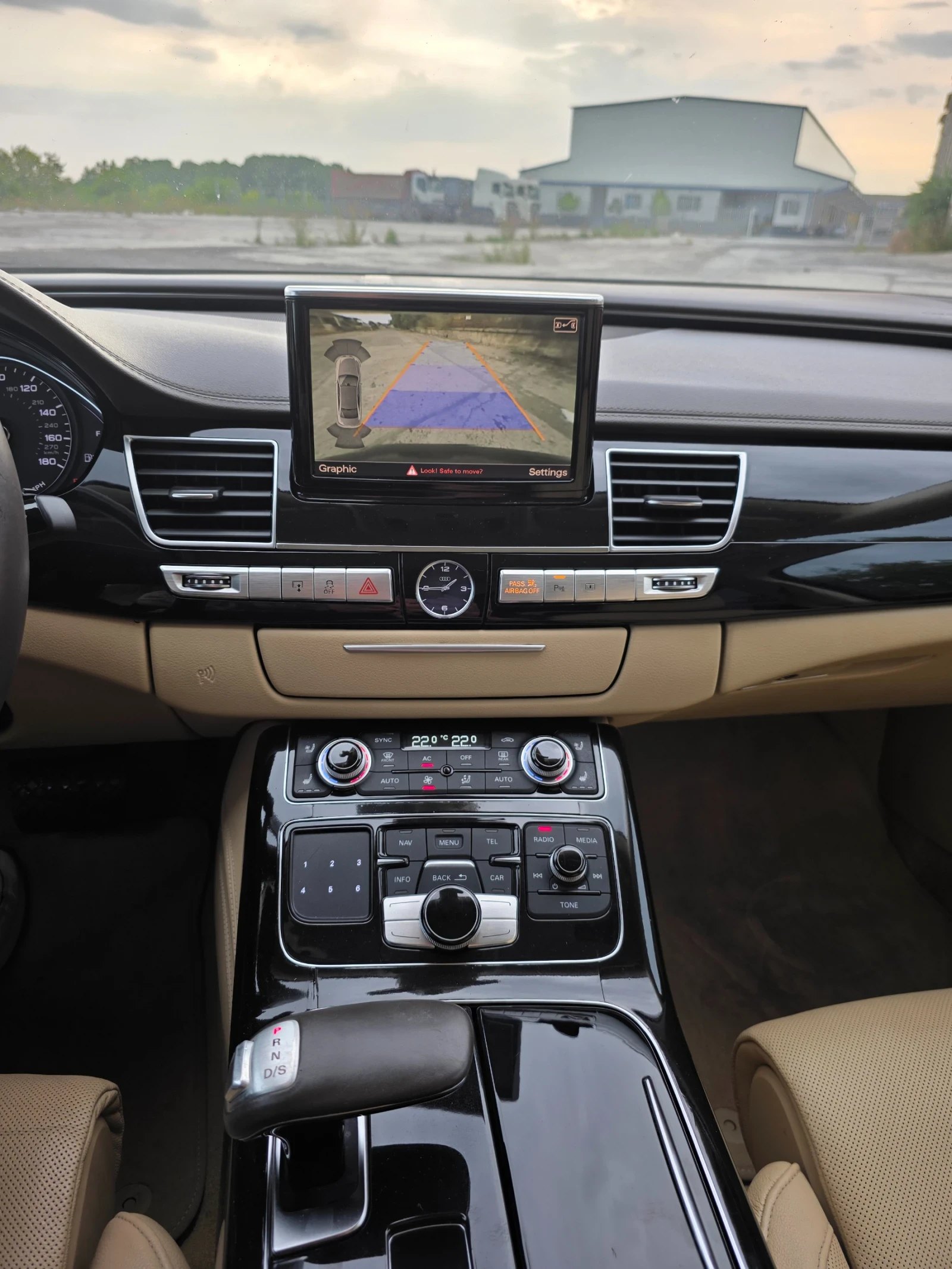 Audi A8 D4 - изображение 10