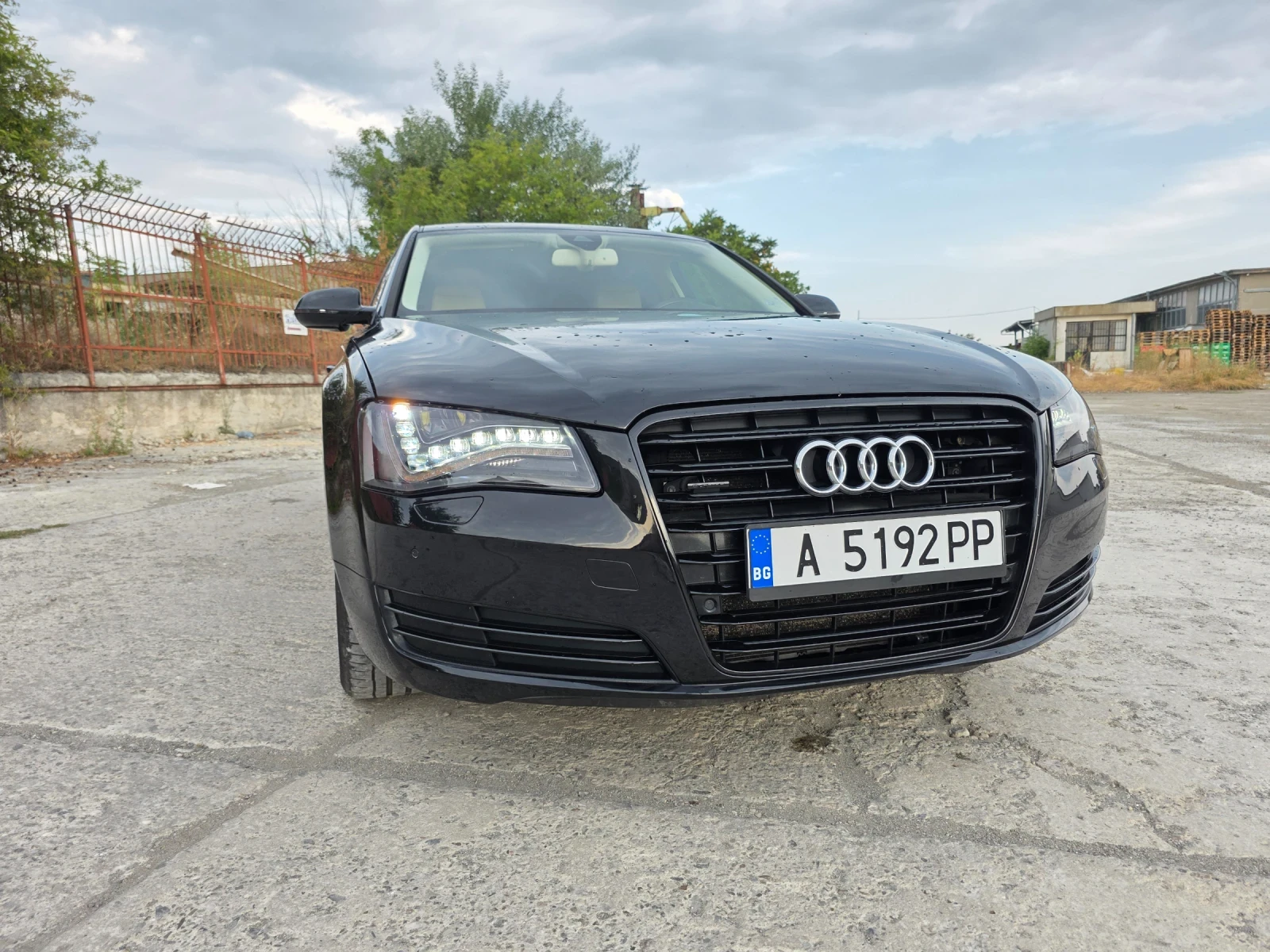 Audi A8 D4 - изображение 3