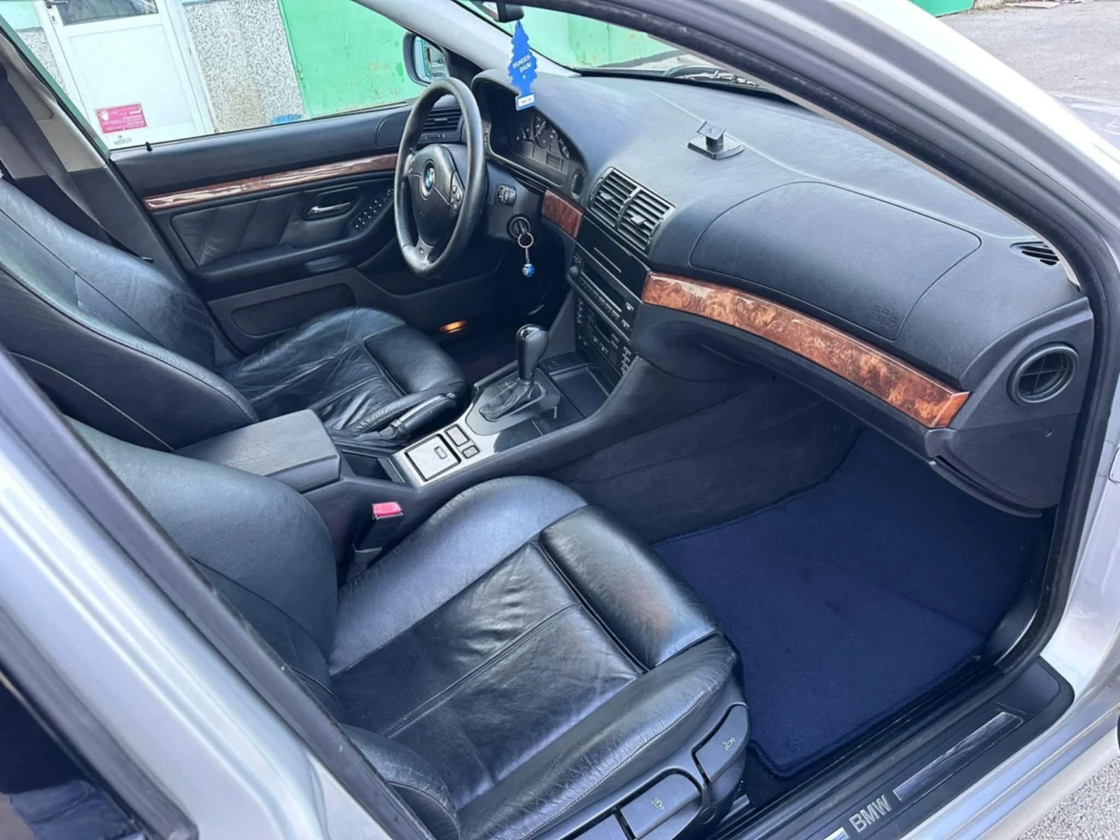 BMW 525 Нов внос във много добро състояние.  - изображение 9