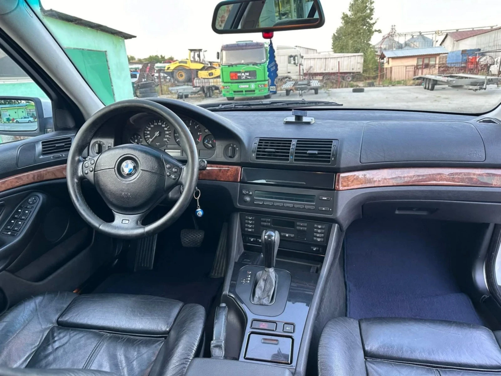 BMW 525 Нов внос във много добро състояние.  - изображение 7
