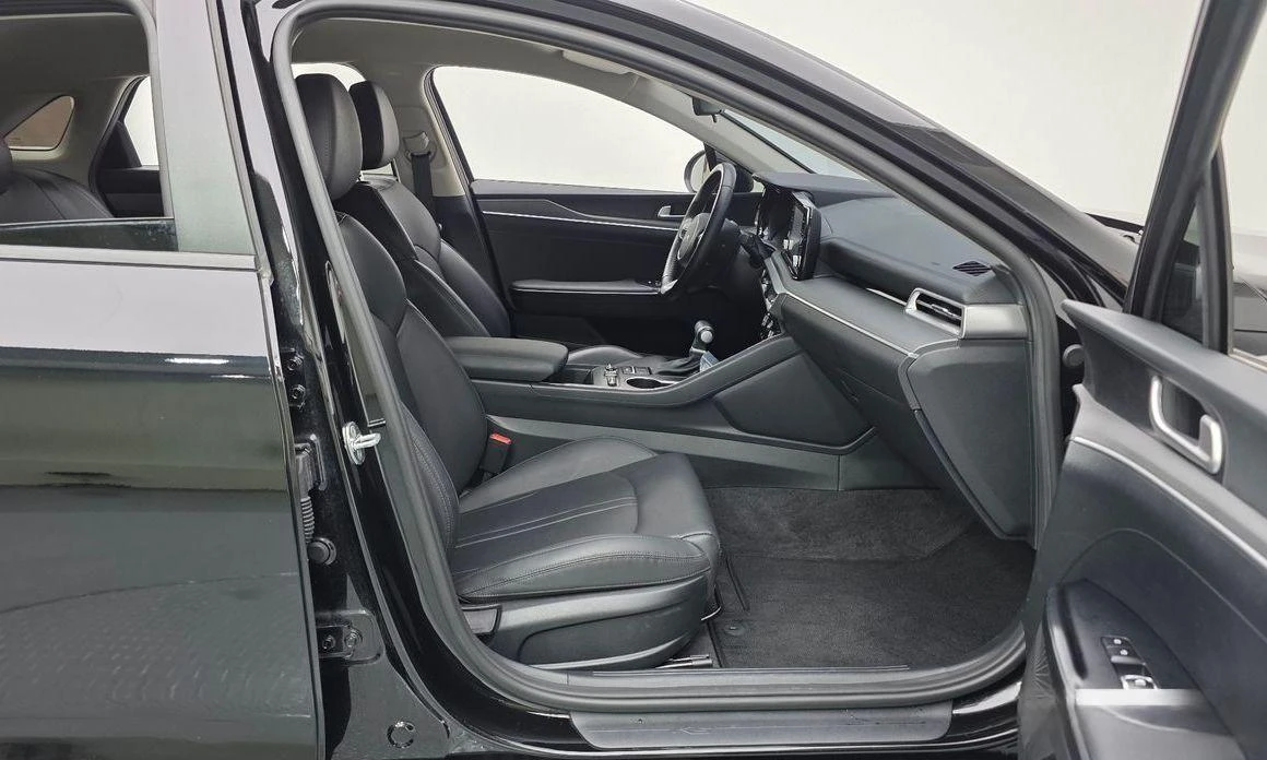 Kia K5 | Mobile.bg   11