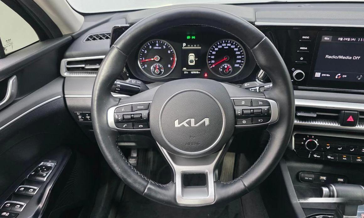 Kia K5 | Mobile.bg   13