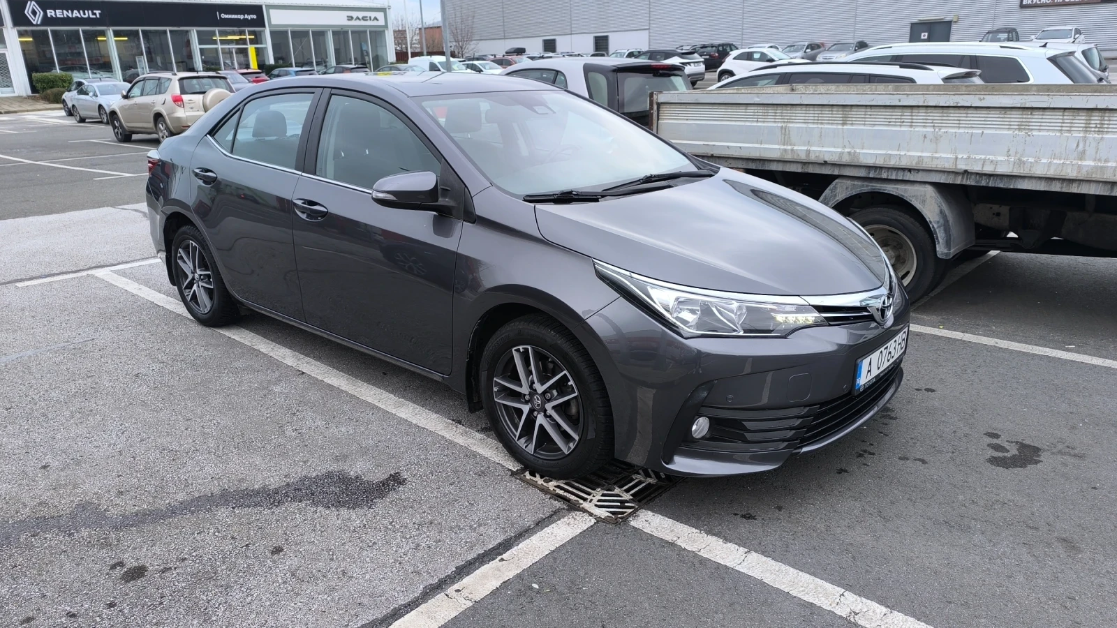 Toyota Corolla Executive, снимка 3 - Автомобили и джипове - 53810045