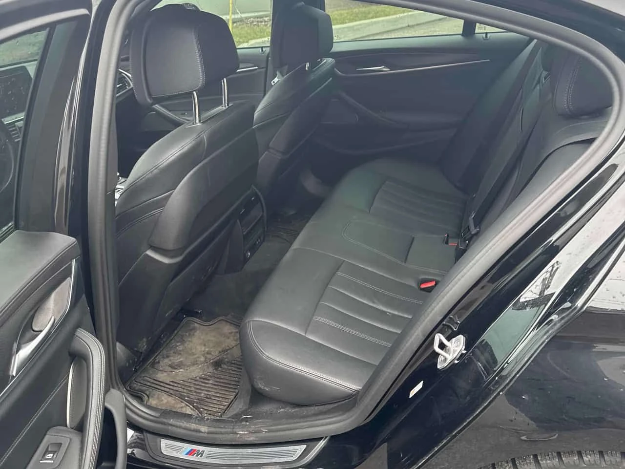 BMW 550 * M550i xDrive * 360 * ��������� * ����� * CARPLAY | Mobile.bg � ����������� 9