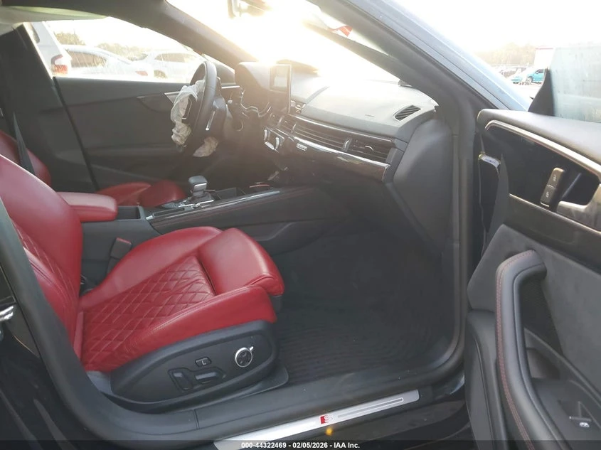 Audi S5 3.0L V-6 DI, DOHC, VVT, TURBO, 349HP All Wheel | Mobile.bg � ����������� 5